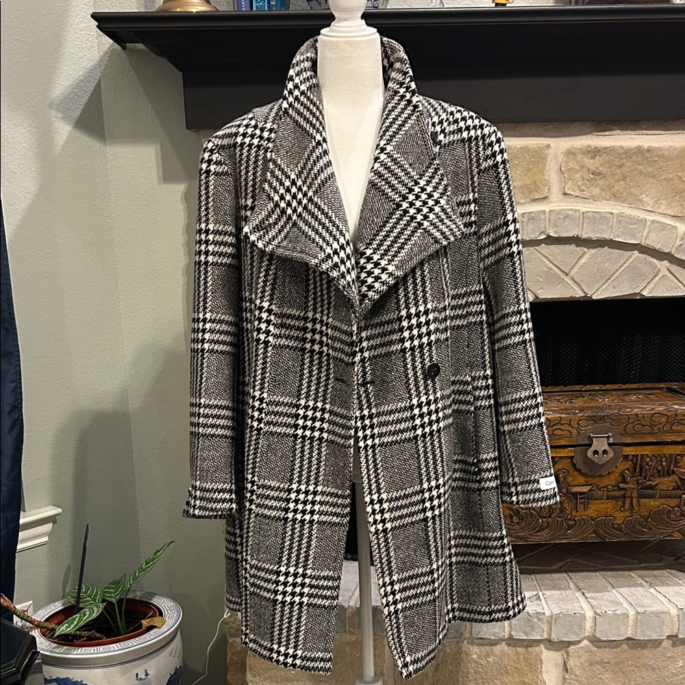 Calvin Klein Women's Black and White Plaid Houndstooth Trench Coat